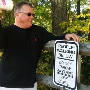 Meet your Posher, Robert